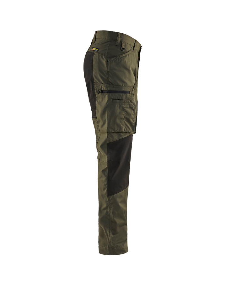 #color_dark-olive-green-black