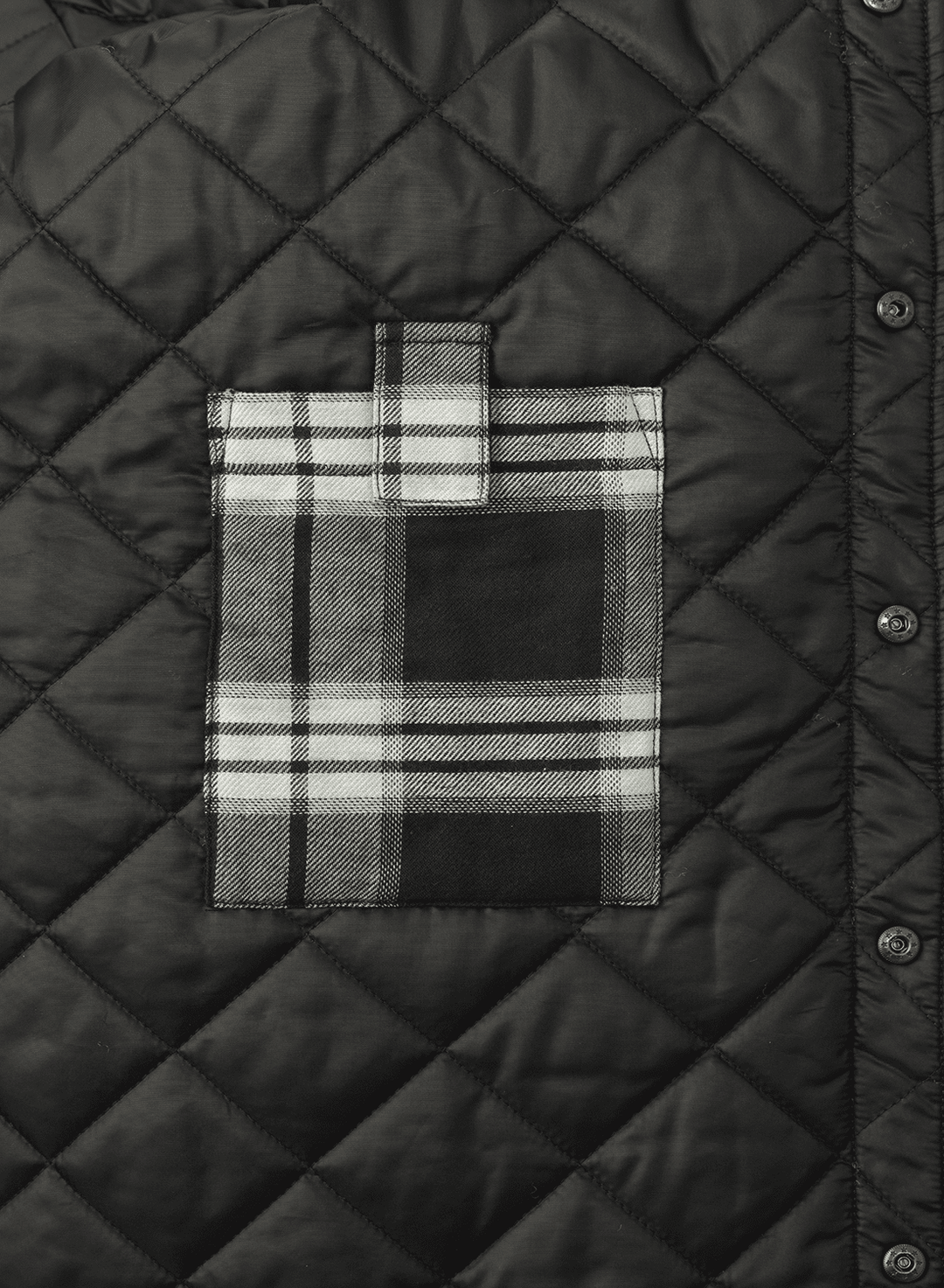 #color_black-grey-plaid